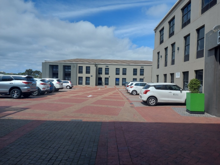 To Let commercial Property for Rent in Mowbray Western Cape